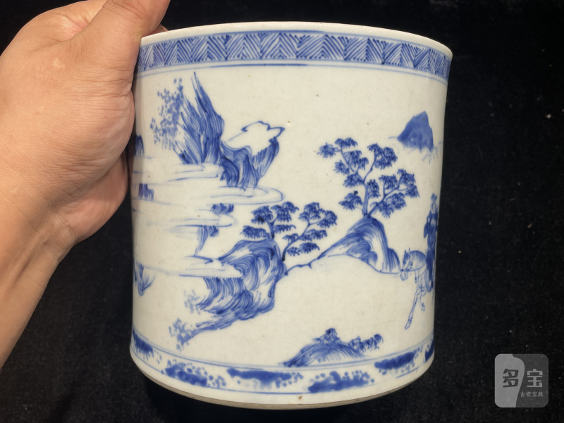 清康熙 青花昭君出塞图笔筒 - 图6